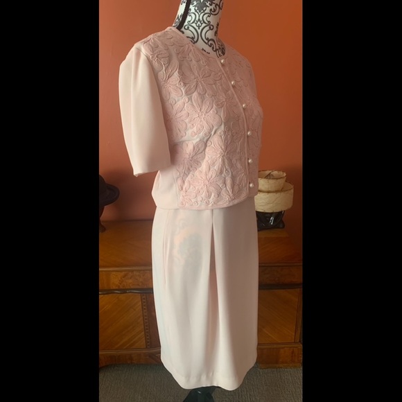Vintage Two Piece Baby Pink Dress and Jacket Maggy London By Kenneth Nolan - Picture 6 of 13